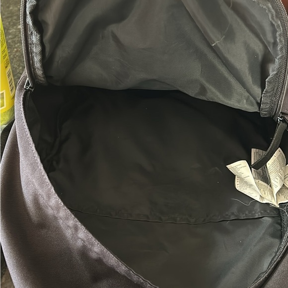 Adidas light weight backpack - Picture 4 of 5